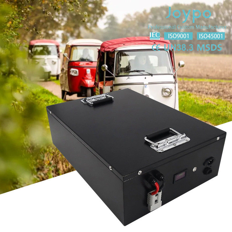 ऑटो ई रिक्शा LiFePO4 लिथियम बैटरी 48V 51.2V 80Ah ग्रेड ए ओवर करंट संरक्षण